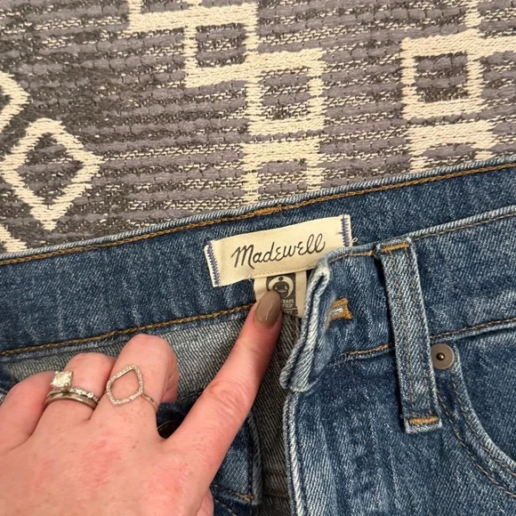 Madewell Classic Straight Jeans High Rise Mid Wash Petite - Picture 4 of 7